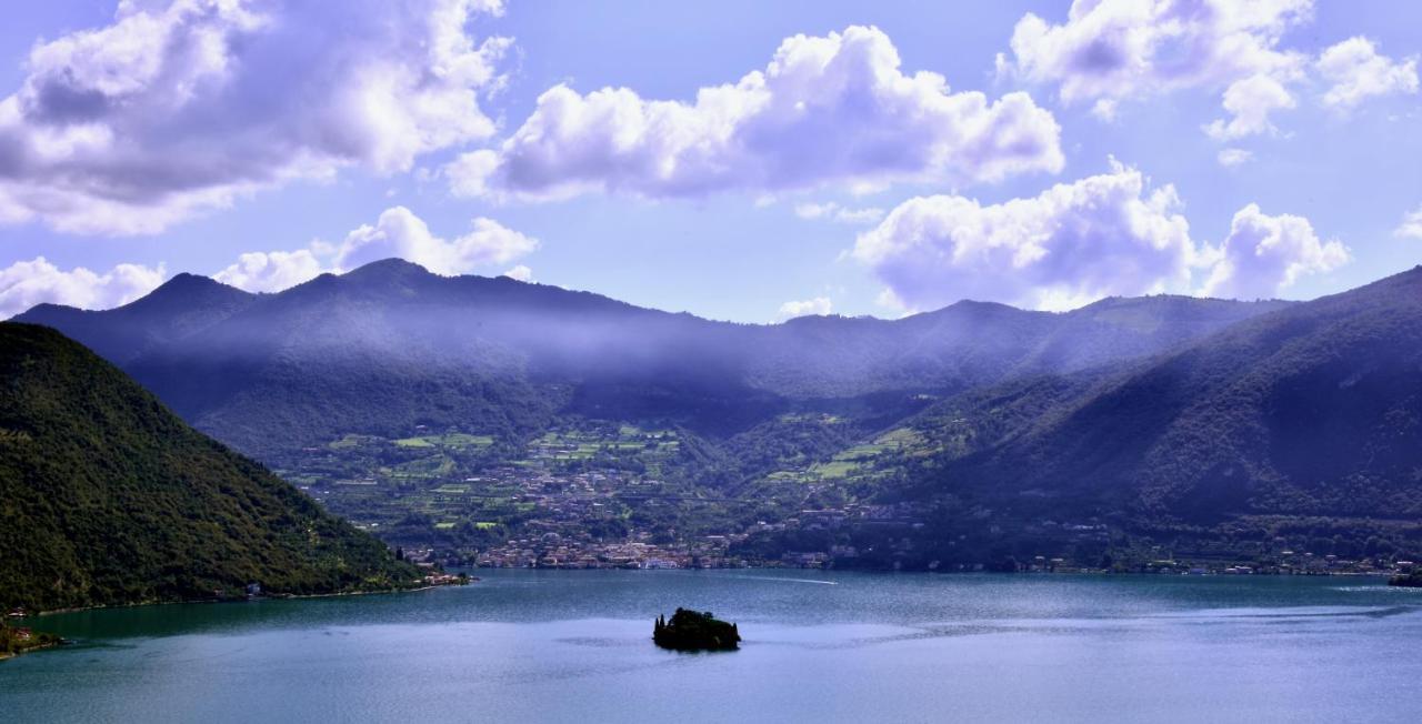 Italian Vacation Homes - La Petite Maison Du Lac Tavernola Bergamasca Eksteriør bilde