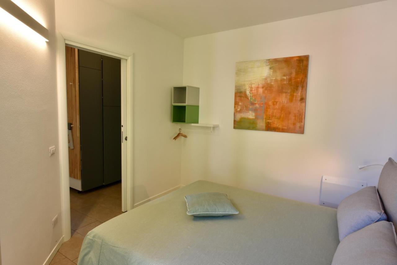 Italian Vacation Homes - La Petite Maison Du Lac Tavernola Bergamasca Eksteriør bilde